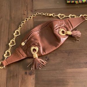 Vintage Made in Italy Leather heart ❤️ Fanny bag